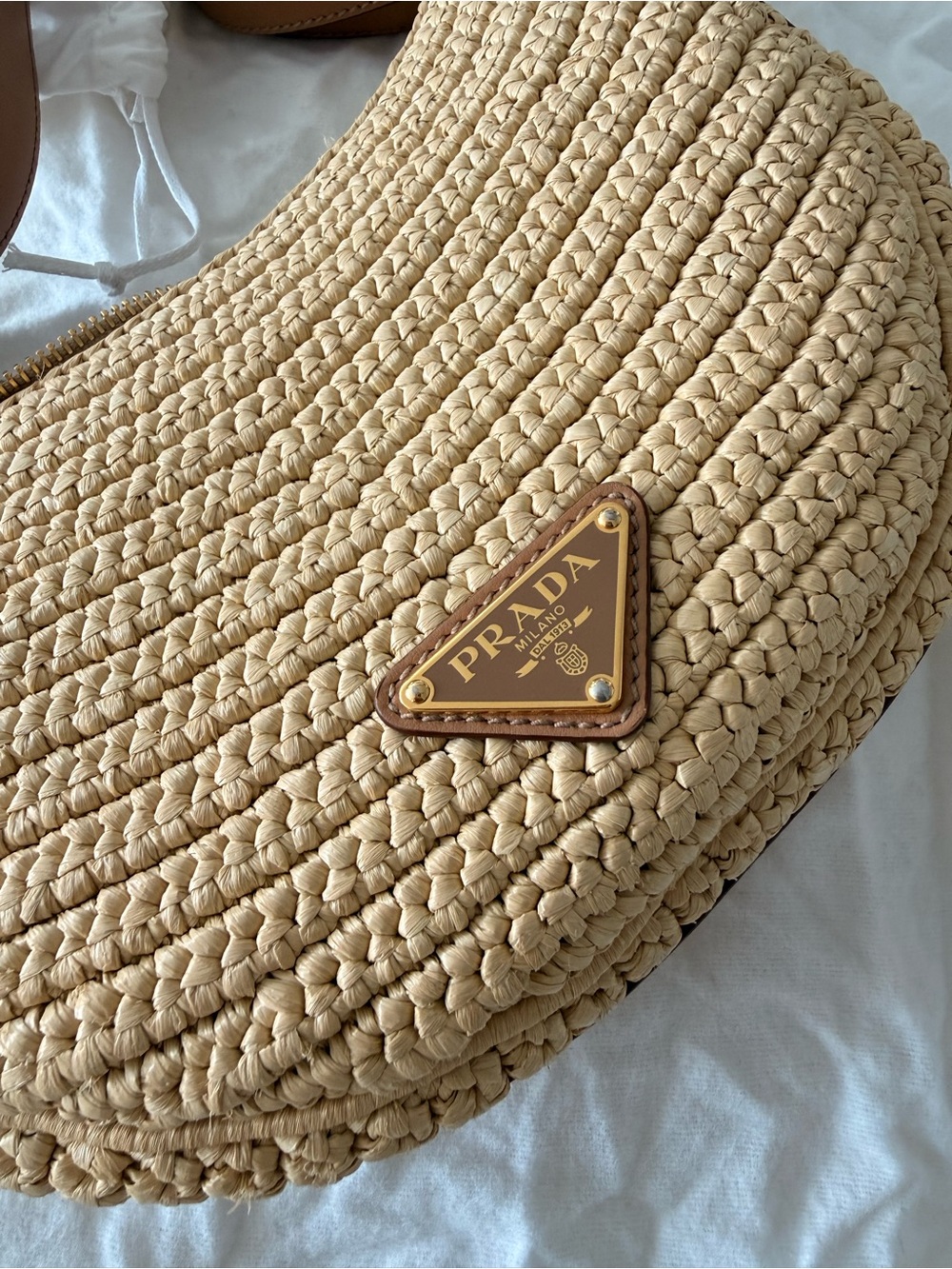 Prada Arque crochet shoulder bag - Picture 3 of 16